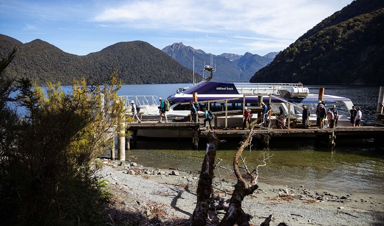 How to get to the Milford Track